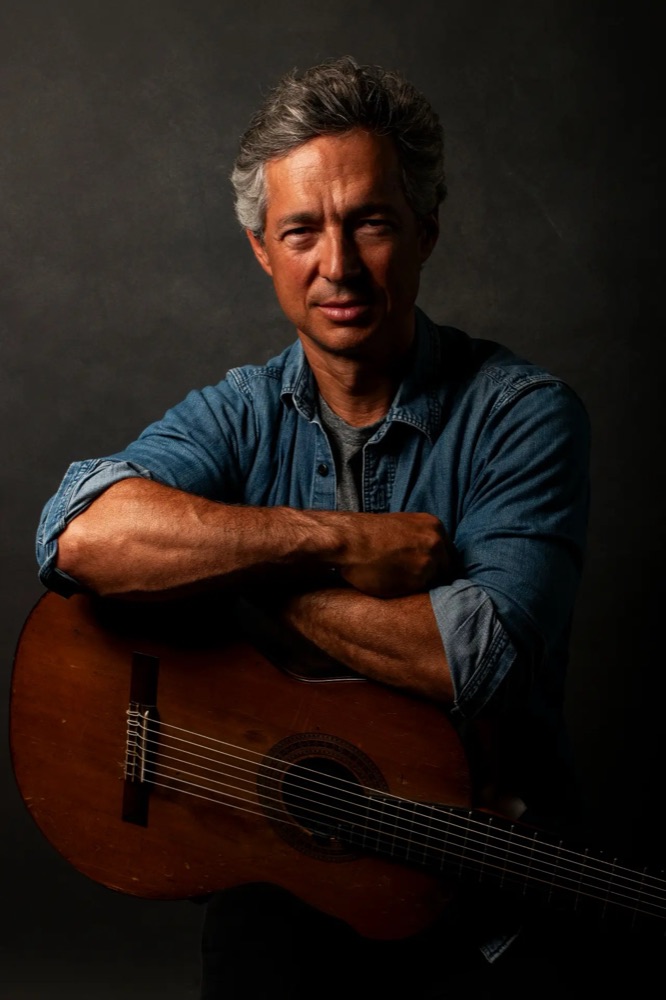 Guitarist, single light, photograph by Patrick Hoban
